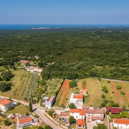 Dioniza Villa Gajana