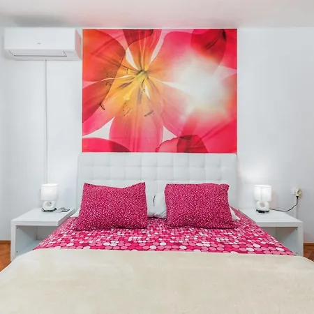 Dioniza By Villsy- With Private Pool And Jacuzzi Villa