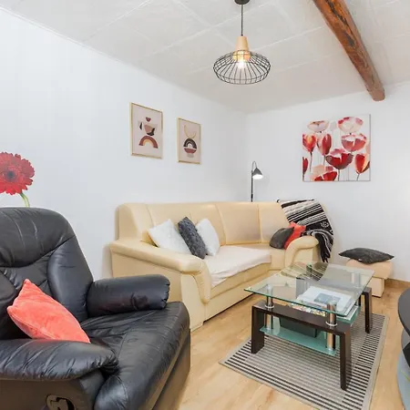 Dioniza By Villsy- With Private Pool And Jacuzzi Villa Gajana